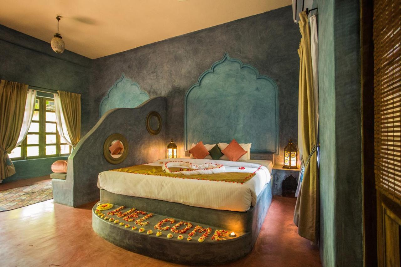 Devarya Wellness Beach Resort Morjim Exterior foto