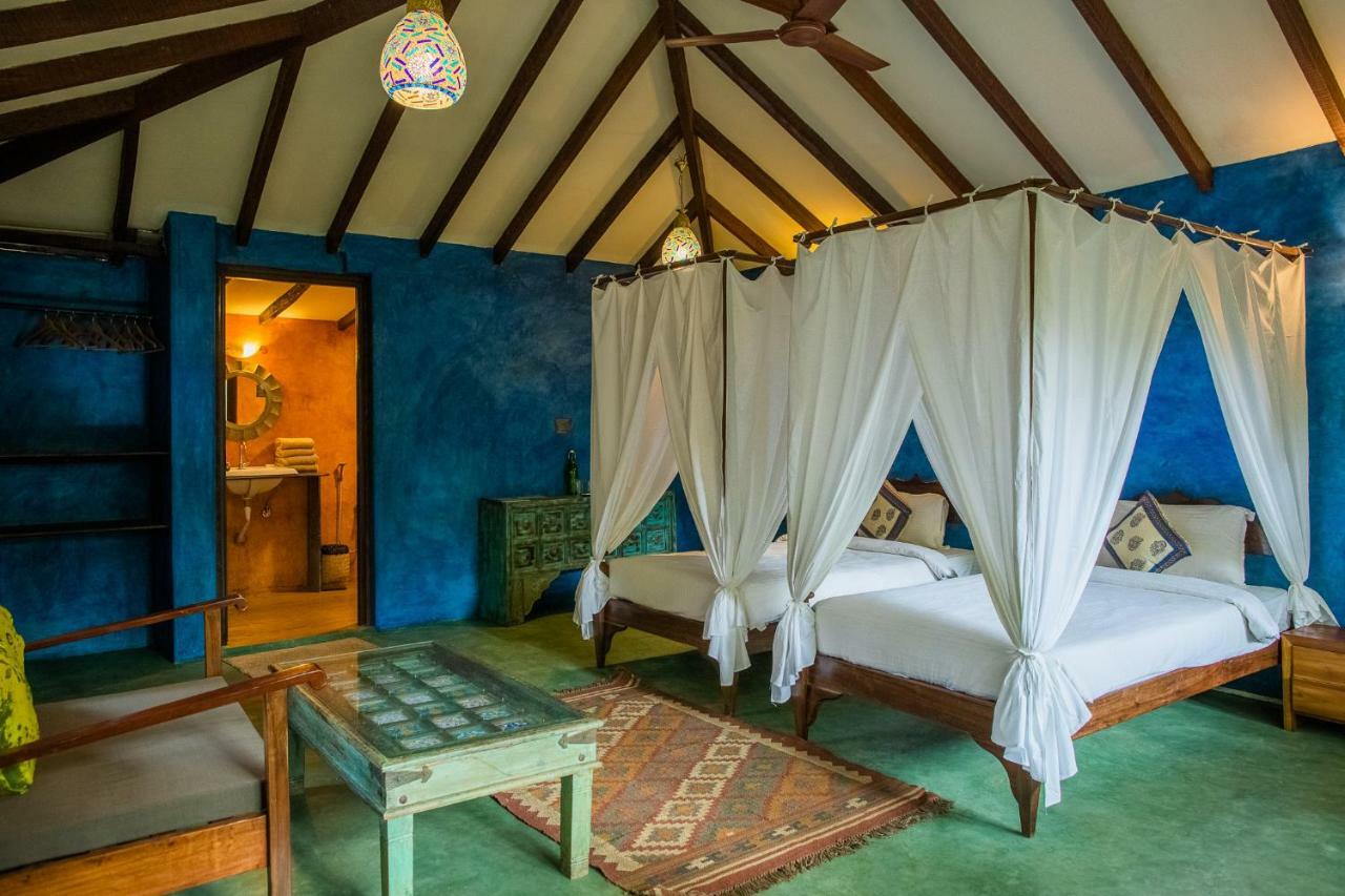 Devarya Wellness Beach Resort Morjim Cameră foto